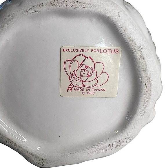 1988 EXCLUSIVELY FOR LOTUS Santa Claus Mugs Set Of 4 - Picture 9 of 9